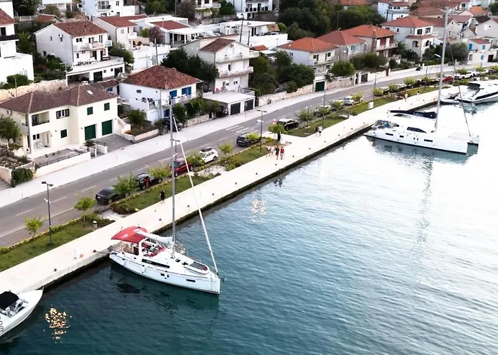 Waterfront Seaview Maria Marina
