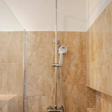 Waterfront Seaview Maria *