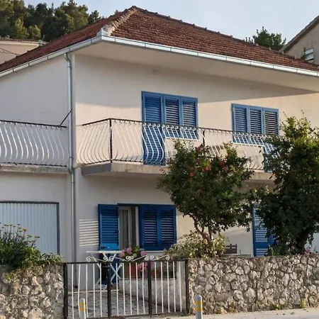 Waterfront Seaview Maria * Marina