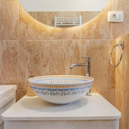 Appartamento Waterfront Seaview Maria