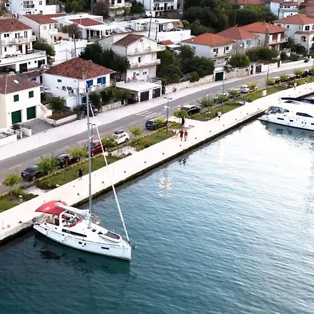 Waterfront Seaview Maria Marina